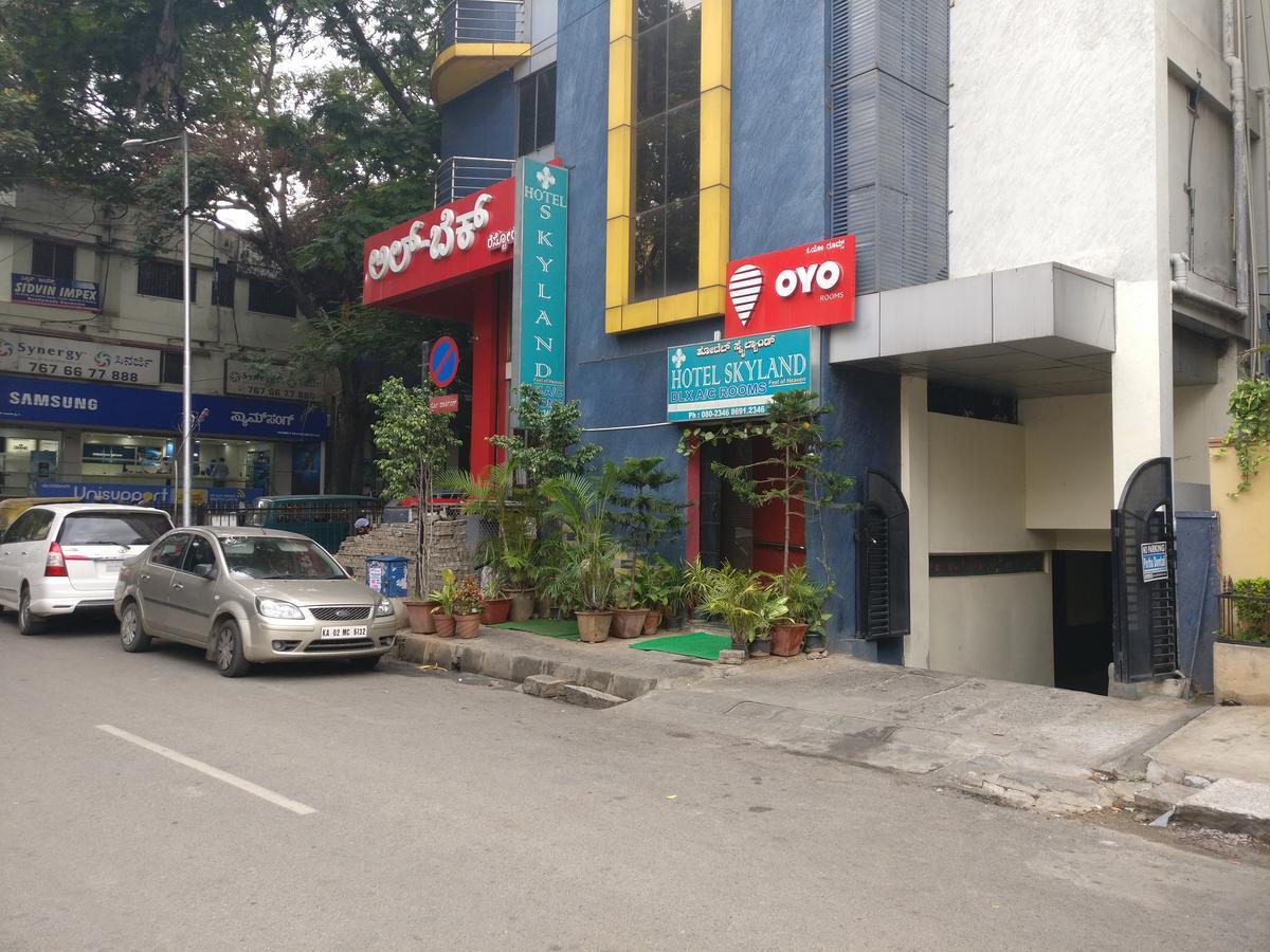 Hotel Skyland Bangalore Exterior photo